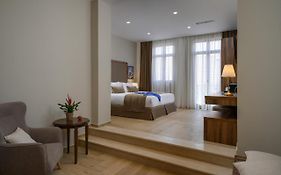 Minaret Suites And Apartments